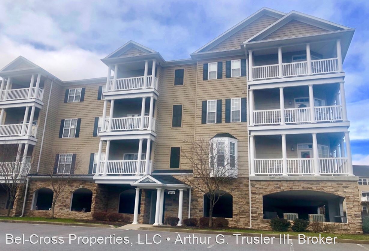 1 br, 1 bath House 2624 Suncrest Village House Rental in