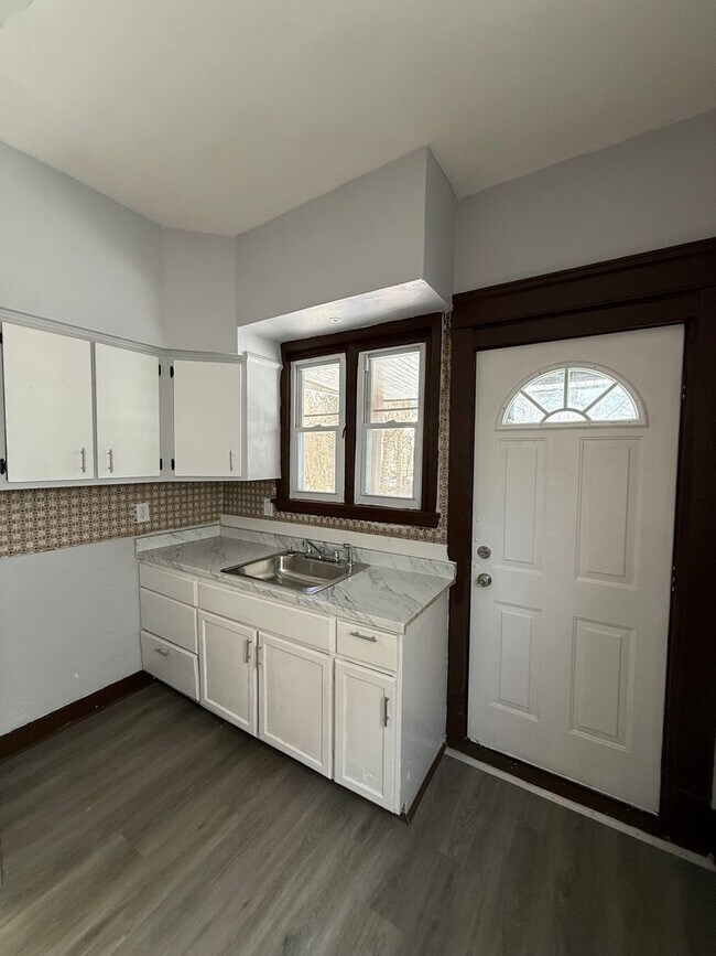 Foto del edificio - 4bd Single Section 8 MOVE-IN SPECIAL FOR PERMANENT VOUCHERS