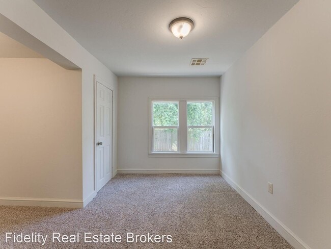 Building Photo - 4 br, 2 bath House - 2209 N Missouri Ave