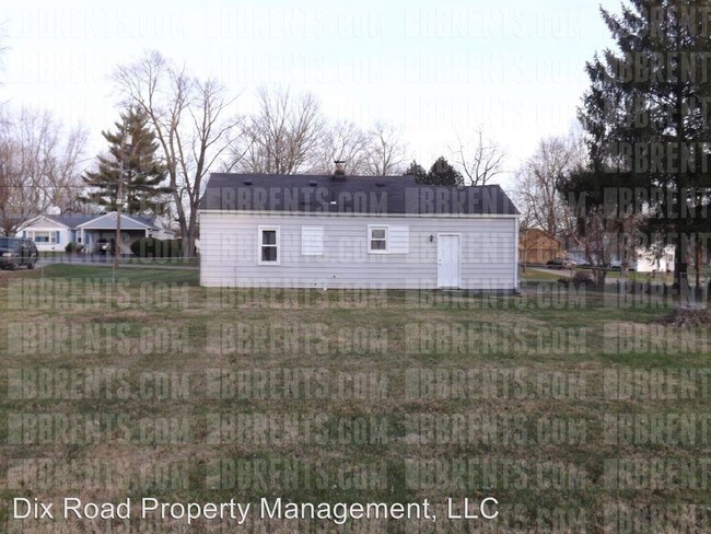 Building Photo - 2 br, 1 bath House - 208 Kenec Drive,