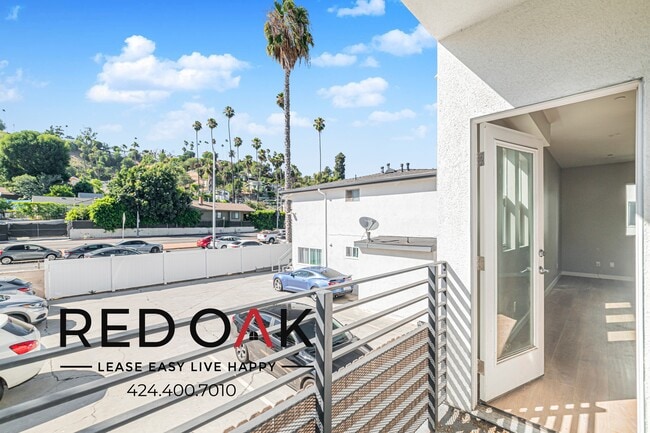 Building Photo - 4506 Esmeralda St