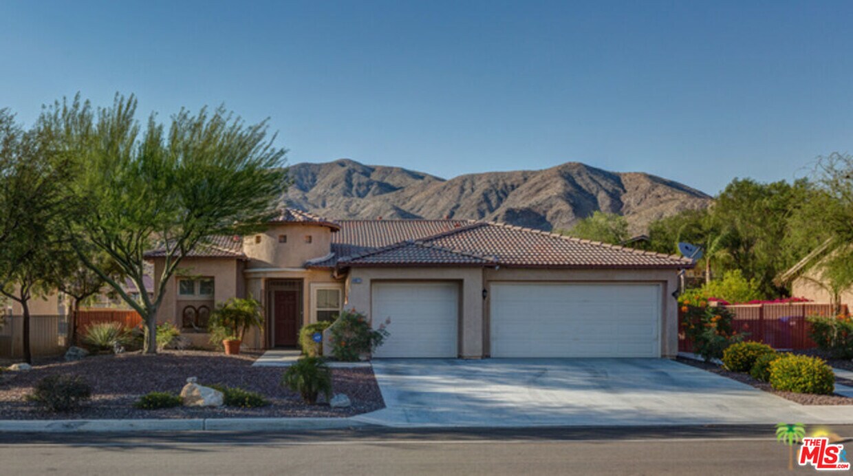 Foto principal - 64972 Augusta Ave