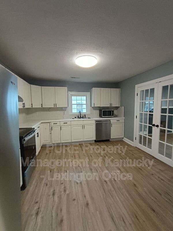 Foto del edificio - 1923 Brent St