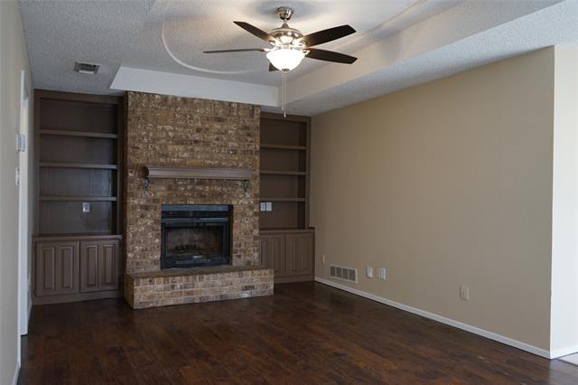 Building Photo - 2411 Miguel Ln