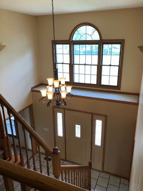 Building Photo - 5758 Deerview Ln