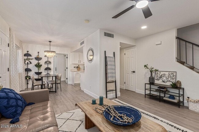 Building Photo - 8525 E Belleview St