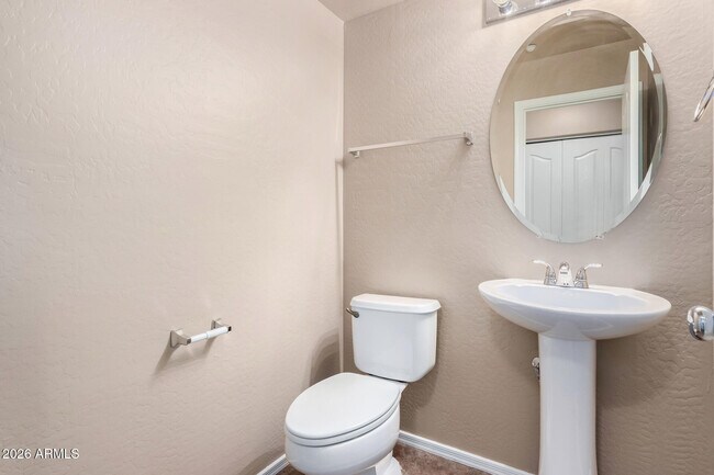 Foto del edificio - 2858 E Megan St