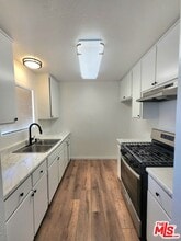 Building Photo - 165 N Hamilton Ave