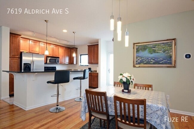 Foto del edificio - 7619 Aldrich Ave S
