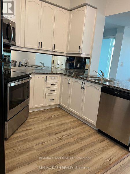 Building Photo - 80 Absolute Ave