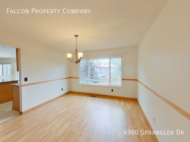 Foto del edificio - Amazing Home in Stetson Hills! - Available...