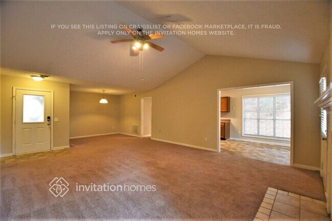 Foto del edificio - 2111 Bankston Cir