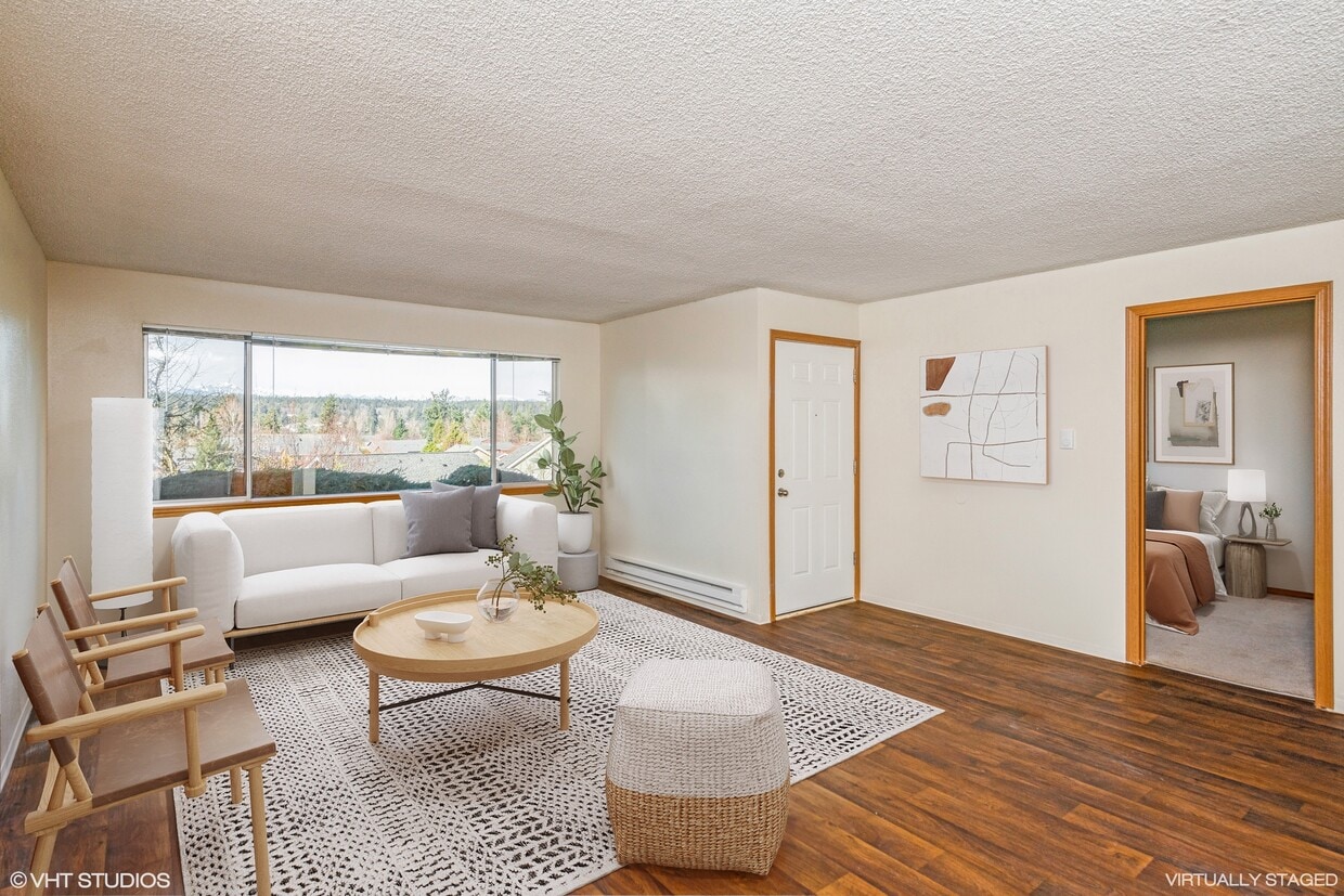 Primary Photo - Hillsider 50 Apartments