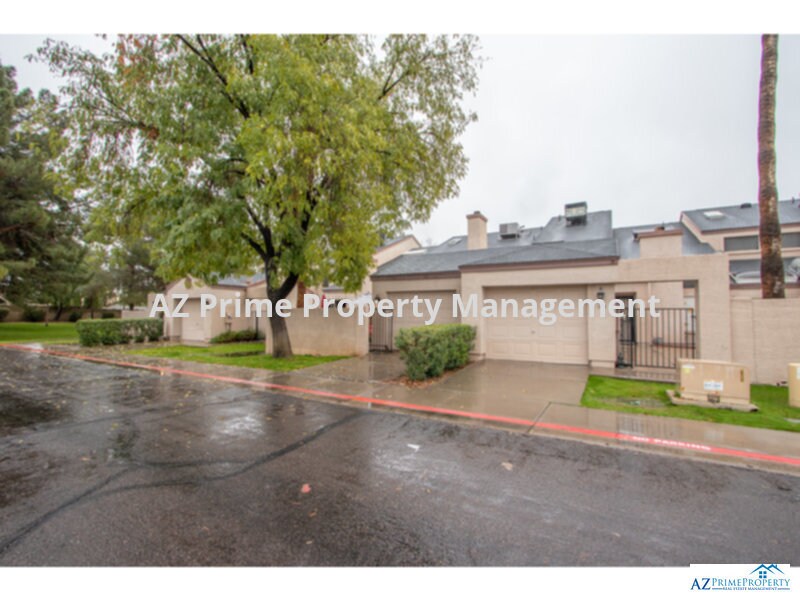 Primary Photo - 3315 E Juniper Ave