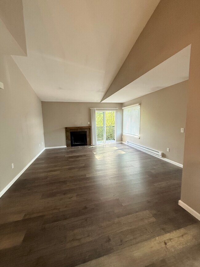 Building Photo - 2617 S 272nd St