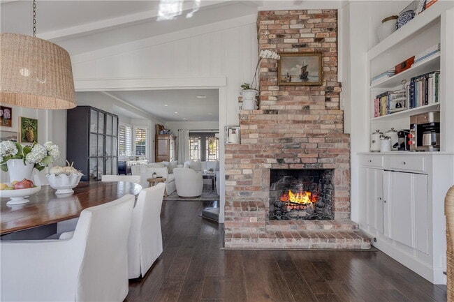 Building Photo - 38 S Portola