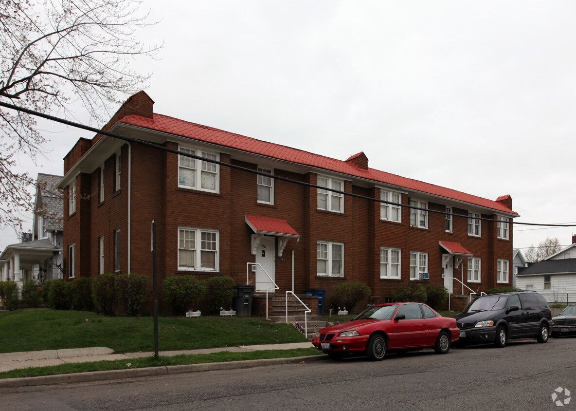 Primary Photo - 416 Maumee Ave