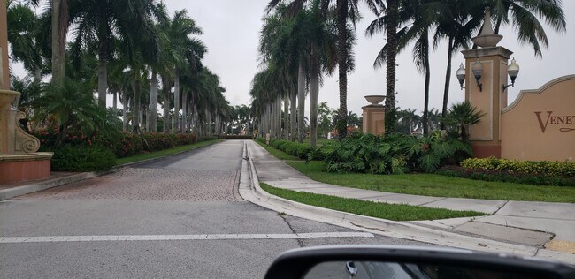 Foto del edificio - 15278 SW 30th Ter