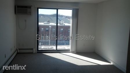 Foto del edificio - 2 br, 1 bath  - 17 Winter St Apt 15