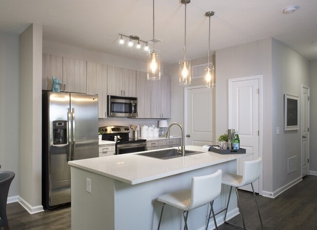 Building Photo - Legacy 521 Apartments
