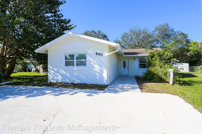 Foto del edificio - 2 br, 1 bath House - 861 San Remo Avenue