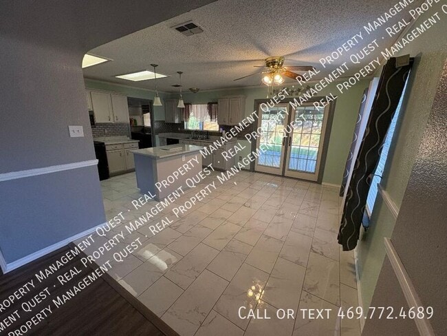 Building Photo - 7209 Lighthouse Rd