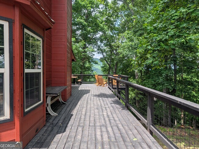 Foto del edificio - 565 Ross Ridge Rd