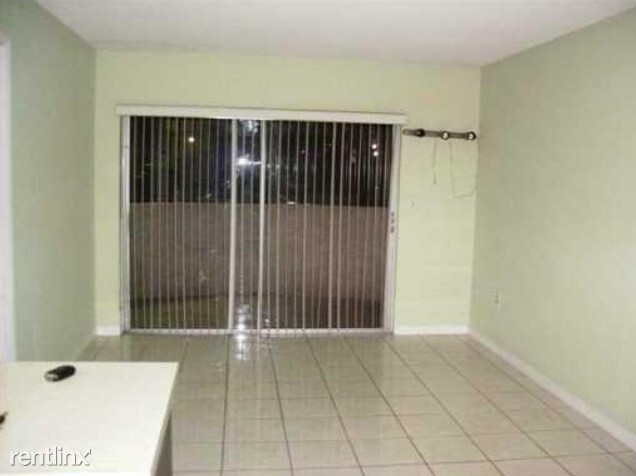 Foto del edificio - 5199 NW 7th St