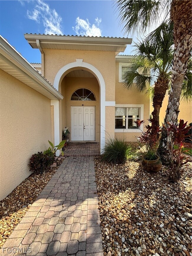 Building Photo - 17533 Holly Oak Ave