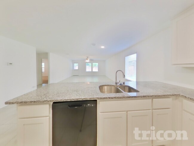 Foto del edificio - 1516 Clairborne Ct