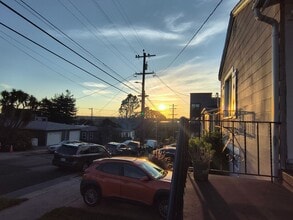 Building Photo - 715 Washington Ave