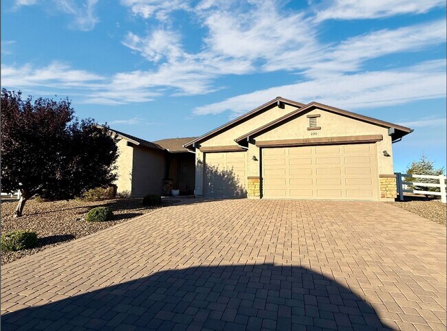 Foto del edificio - Gorgeous home in Chino Valley