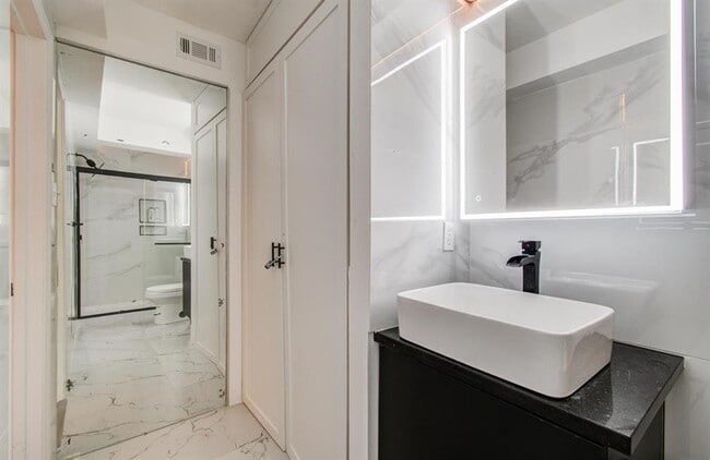 Building Photo - 4641 Wild Indigo St
