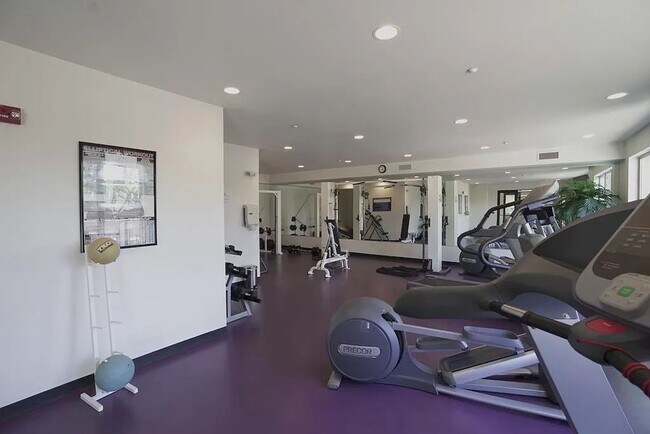 Foto del edificio - Live in Style & Convenience in the Heart of Downtown Campbell