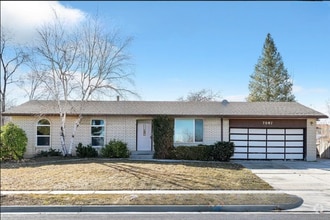 Building Photo - 7007 Copperhill Dr