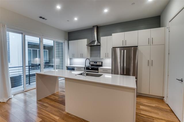 Foto del edificio - 3812 San Jacinto St