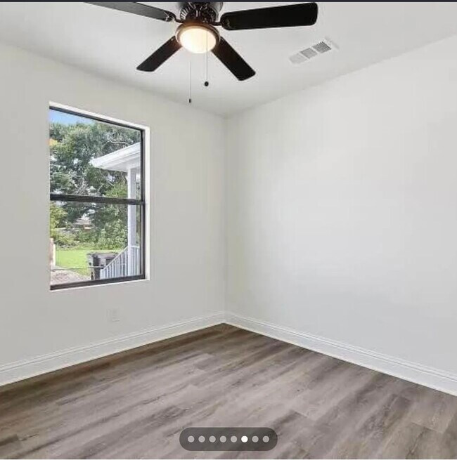 Foto del edificio - 211 3rd St