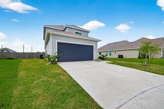 Building Photo - 4922 Cannon Christopher Dr