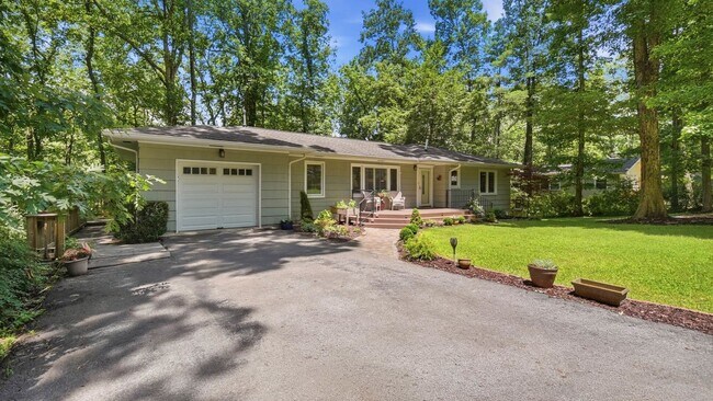 Foto del edificio - Charming Signal Mountain Home