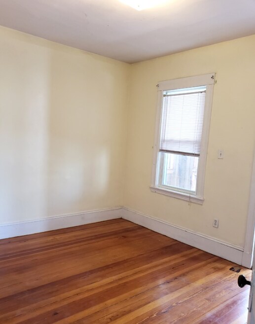 Building Photo - 348 Faneuil St