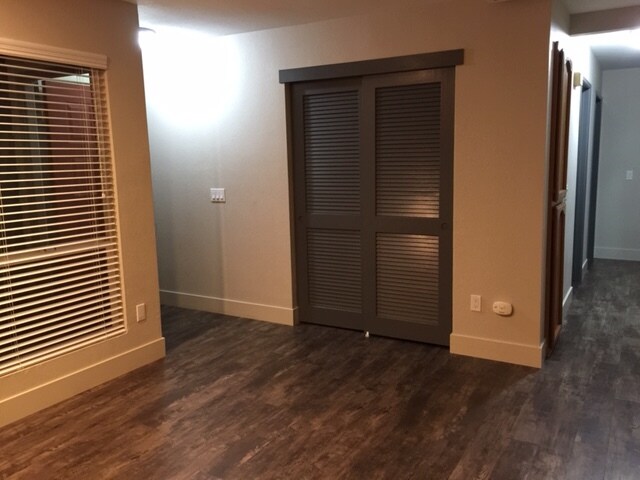 Foto del edificio - 1942 Manet Pl