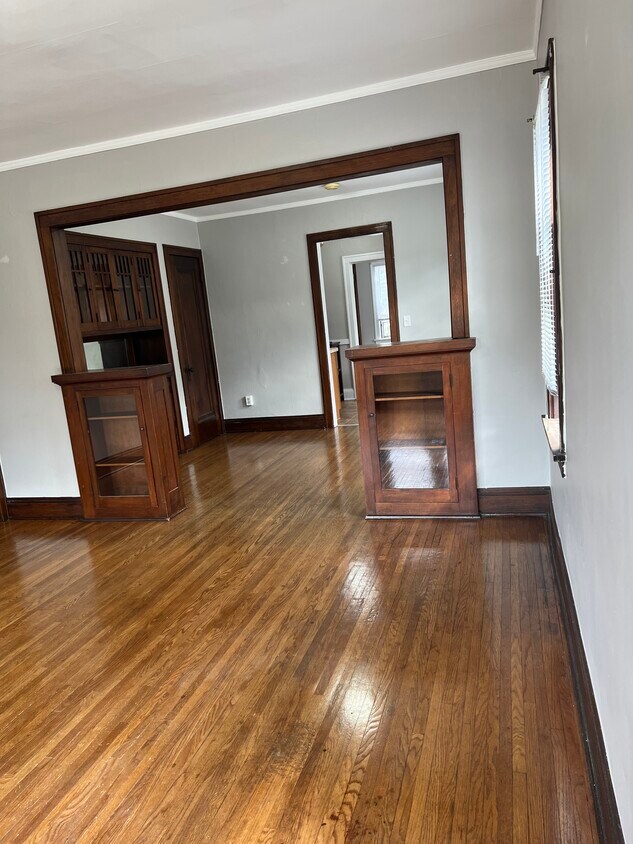 1145 Raymond Ave Unit 1, Saint Paul, MN 55108 Apartments in Saint