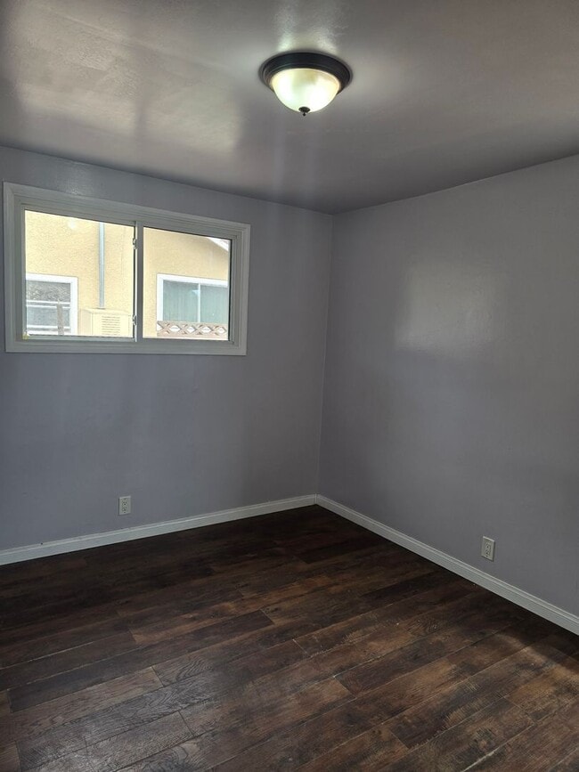 Foto del edificio - Spacious Home in Anaheim for Rent