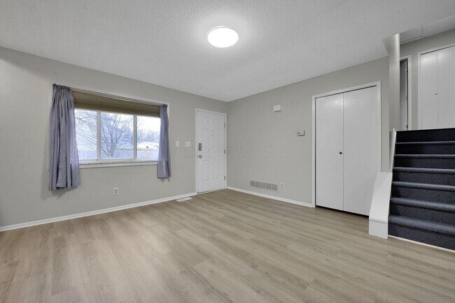 Foto del edificio - 4550 Glenhaven Dr