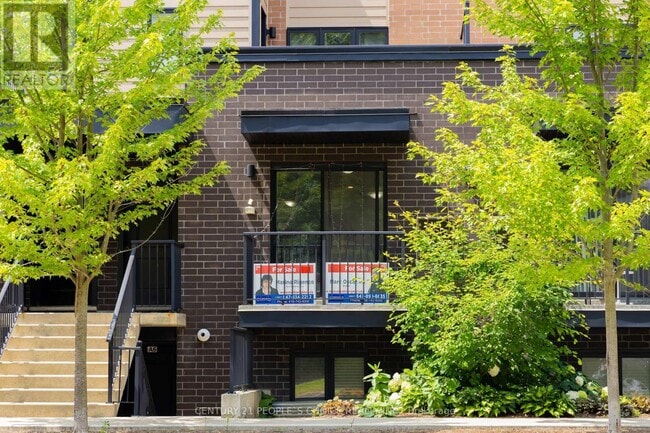 Building Photo - 190 Century Hill Dr