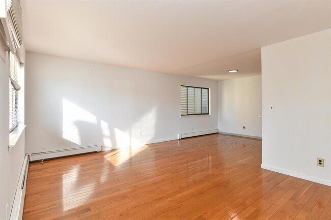 Foto del edificio - 1308 46th St