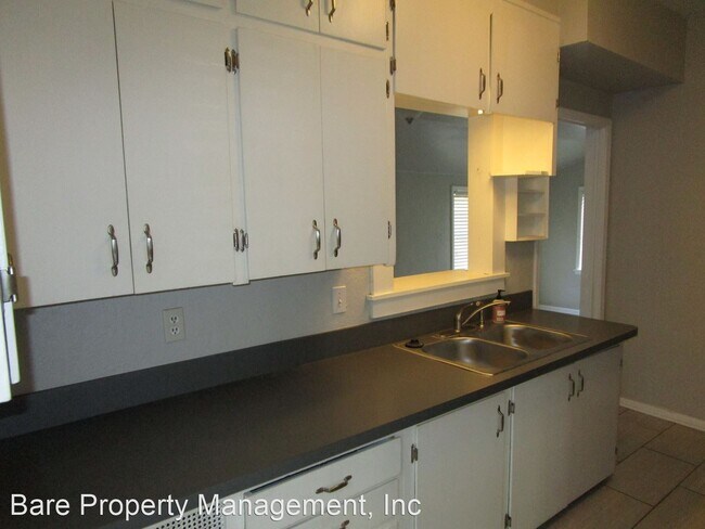 Foto del edificio - 2 br, 1 bath House - 611 S Flood