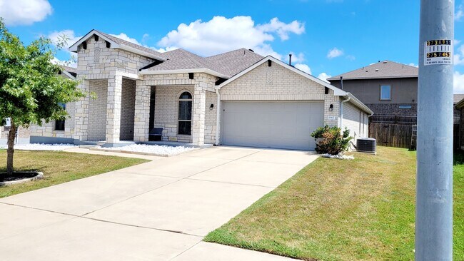Foto del edificio - 1967 Mexia Dr