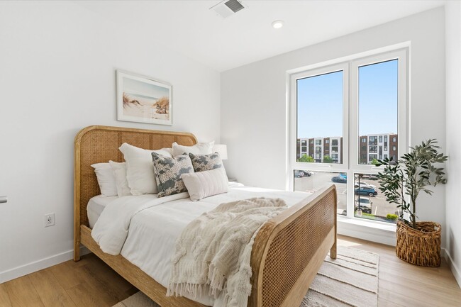 Building Photo - The Sage Portsmouth | Luxury 2 Bedroom Condo with Endless Amenities