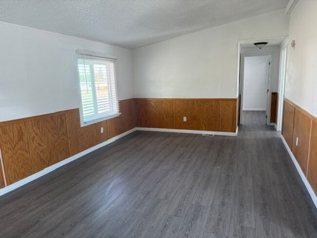 Foto del edificio - 365 Berry Creek Pl